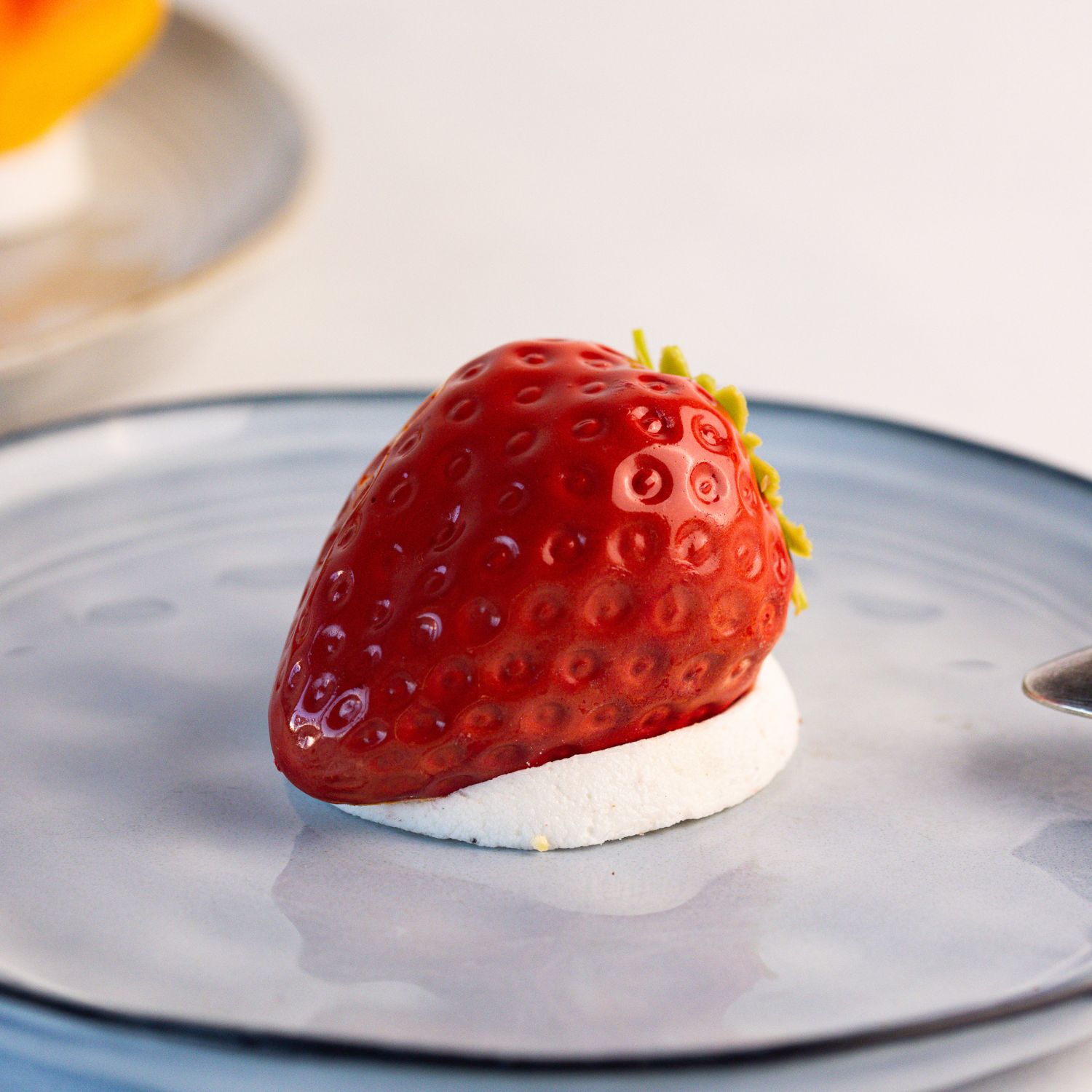 fraise trompe l'oeil glace dessert