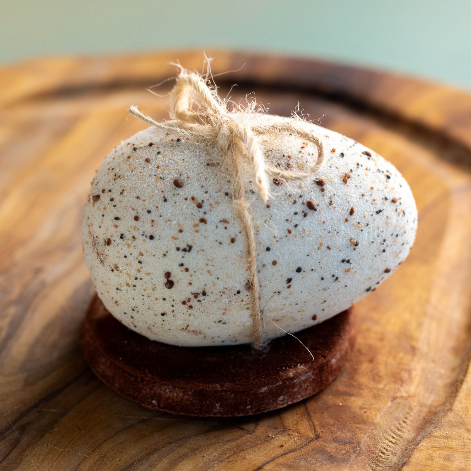 oeuf glacé chocolat dessert pâques trompe l'oeil