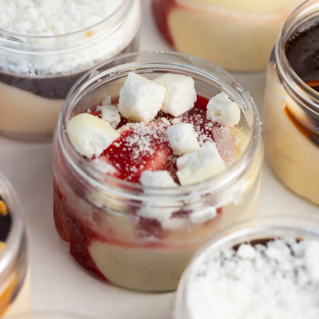 petit vacherin individuel vanille fraise meringue